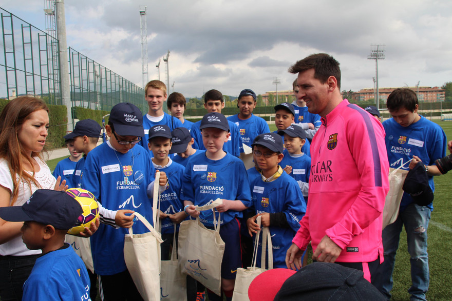 Lionel Messi bị tố dùng quỹ từ thiện để rửa tiền