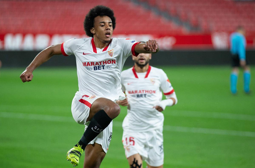 Kounde sẽ tốn của Chelsea 40 triệu bảng