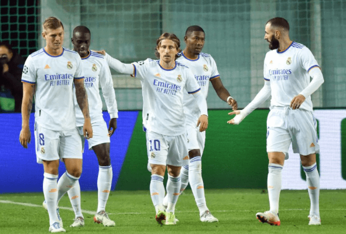 Nhẹ nhàng trả hận Sheriff, Real Madrid giành vé sớm