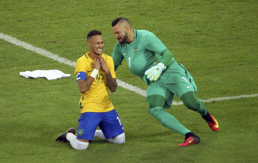 Neymar là người sút quả luân lưu quyết định giúp Brazil giành HCV Olympic 2016