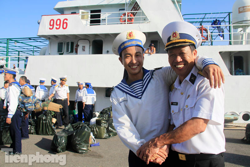 Trường Sa xuân đến, Trường Sa xuân về