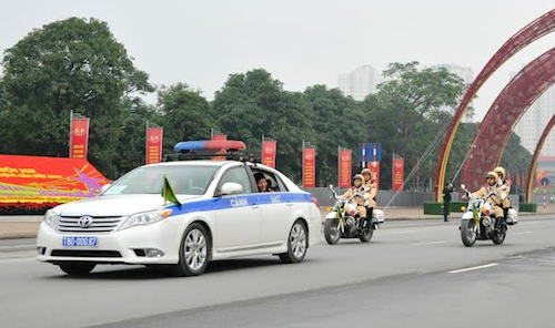 Xe Cảnh sát giao thông dẫn đường. Ảnh minh hoạ: CSGT