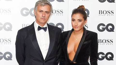 Dư luận có thể khen chê thế nào, Mourinho vẫn tuyệt đối ủng hộ con gái.