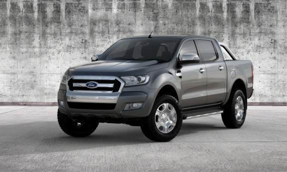 Lộ ảnh đầu tiên của bán tải Ford Ranger 2015
