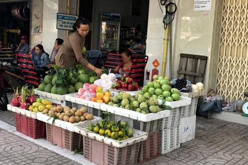 Thành phố Vinh thí điểm kinh doanh trên vỉa hè.