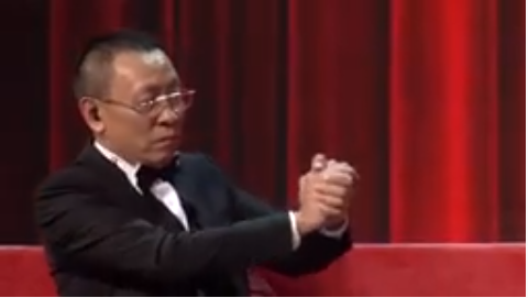 MC Lại Văn Sâm cực kì phấn khích và không thể tin nổi trước khả năng của cậu bé 5 tuổi.