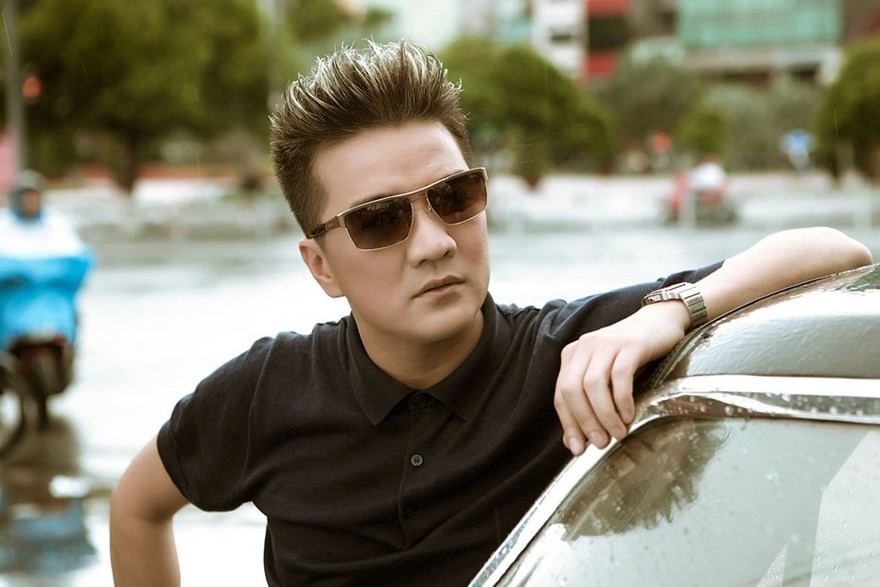 Đàm Vĩnh Hưng bức xúc vì sự "nhập nhằng" của BTC MTV EMA 2017.