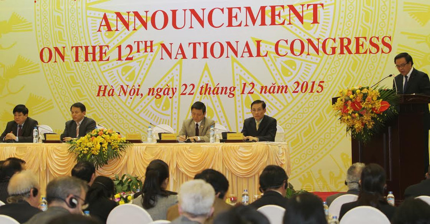 Ông Hoàng Bình Quân thông báo về Đại hội đại biểu toàn quốc lần thứ XII của Đảng Cộng sản Việt Nam tới Đoàn ngoại giao và các tổ chức quốc tế.