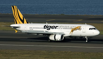 Máy bay hạ cánh khẩn cấp vì một hành khách chết bất thường 