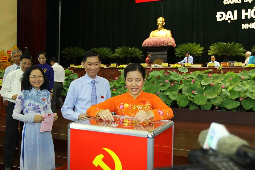 Bầu 69 đại biểu vào Ban Chấp hành Đảng bộ TPHCM khoá X