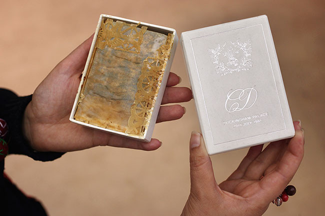 Chi hơn 30 triệu để mua bánh cưới của công nương Diana