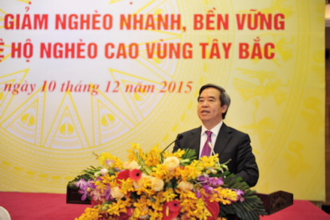 Thống đốc NHNN Nguyễn Văn Bình phát biểu ý kiến tại Hội nghị