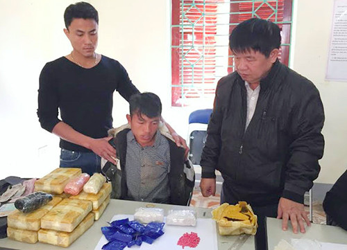 Vàng A Minh cùng tang vật