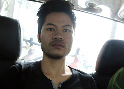 Nhũ bị cảnh sát bắt