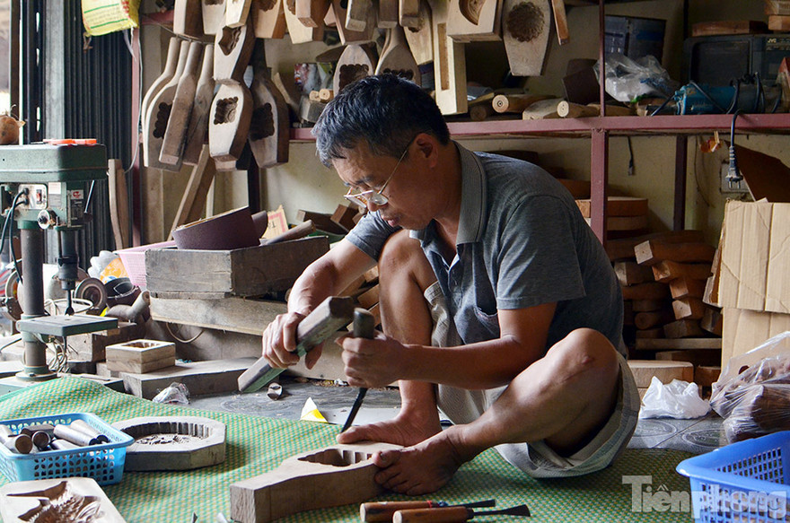 Về nơi làm khuôn bánh trung thu cổ truyền ở Hà Nội