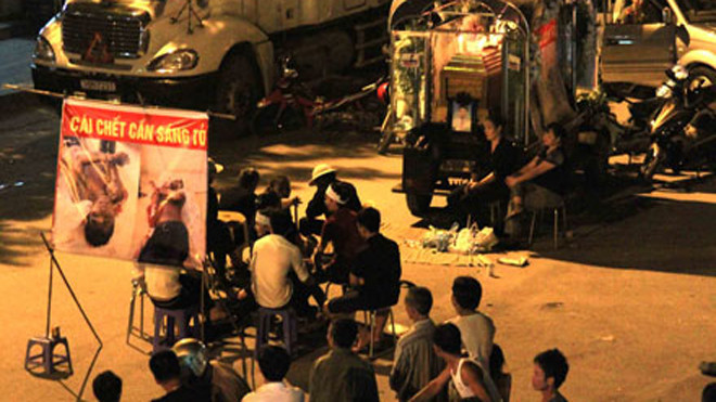 Vụ quan tài "diễu phố", cơ quan điều tra đang làm sáng tỏ nguyên nhân cái chết của nạn nhân