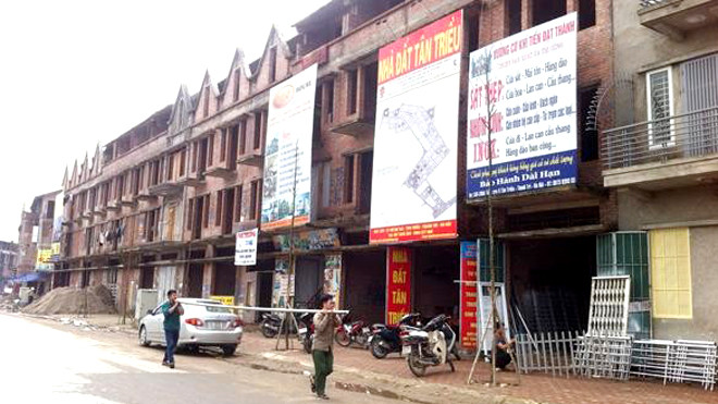 Việc quy hoạch quá nhu cầu sử dụng khiến nhiều dự án bất động sản ở Hà Nội phải bỏ hoang.