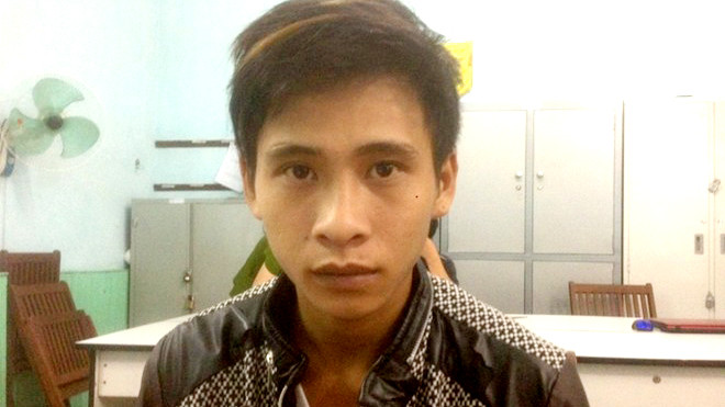 Tên cướp tại cơ quan công an