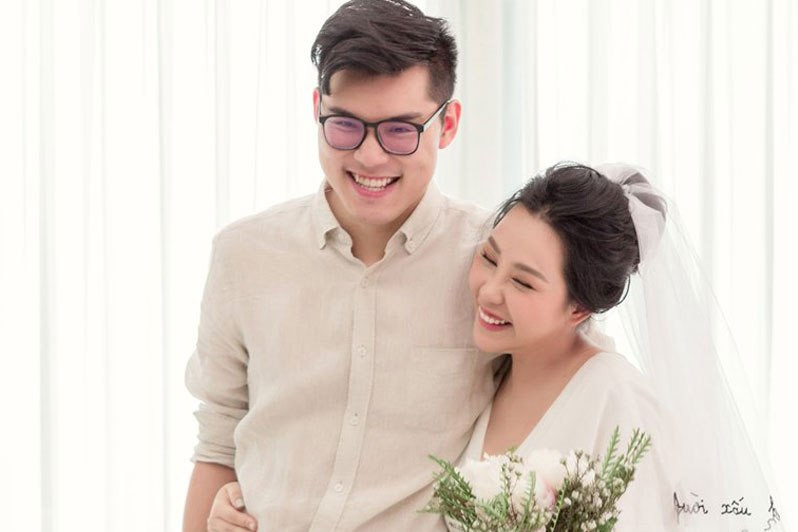 Gào và ông xã Thanh Tú. 