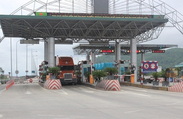 Trạm thu phí cầu Bến Thủy (ranh giới giữa Nghệ An và Hà Tĩnh). Ảnh minh họa