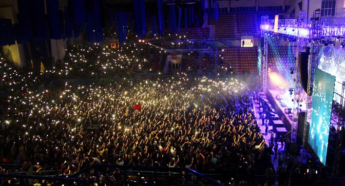 Khán giả có mặt trong đêm "Trần Lập - Hẹn gặp lại". Ảnh: VNN.