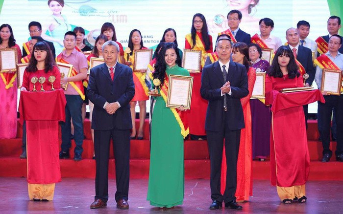 Doanh nghiệp sở hữu lô mỹ phẩm 11 tỷ đồng từng thừa nhận nhập hàng trôi nổi