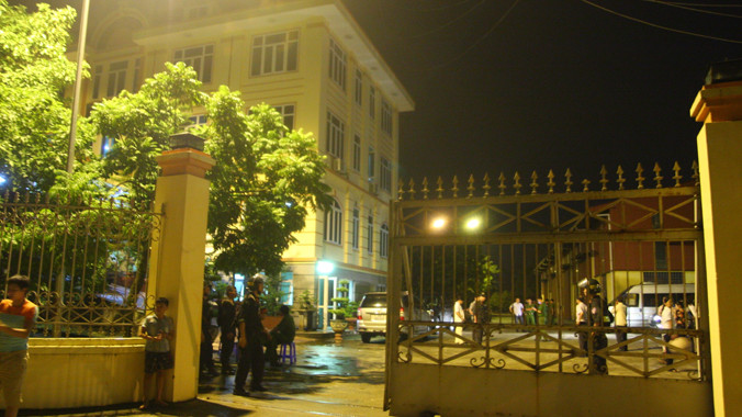 Cảnh sát khám xét khẩn cấp Cty của Minh “sâm” đêm 13/8