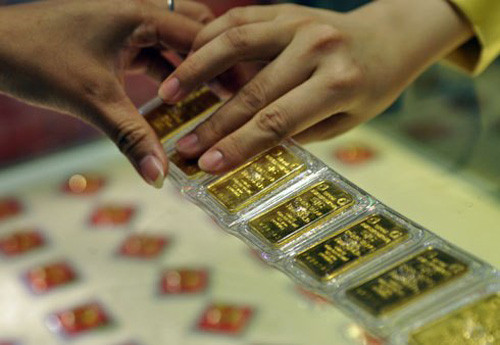 Giá vàng bất ngờ chuyển hướng