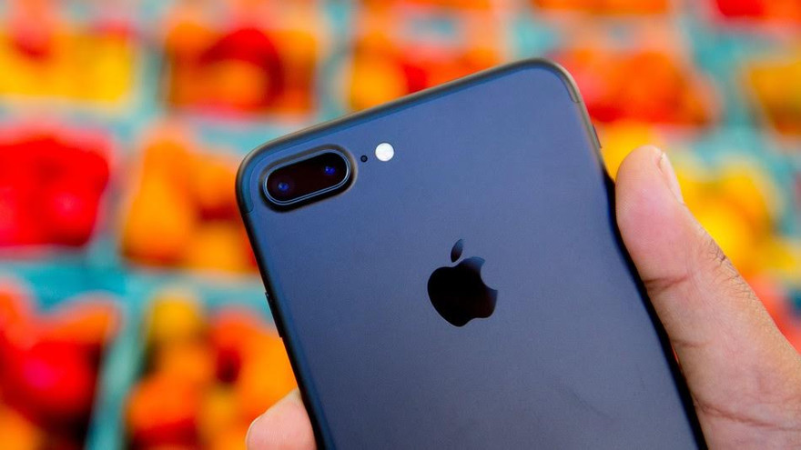 Sử dụng sạc không dây, iPhone 8 sẽ nạp năng lượng thế nào?