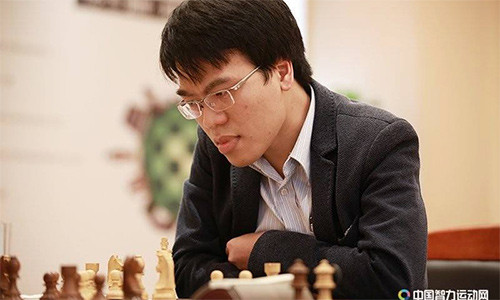 Quang Liêm tận dụng tốt một nước sơ sẩy của đối thủ để đảo ngược tình thế, giành chiến thắng bất ngờ.