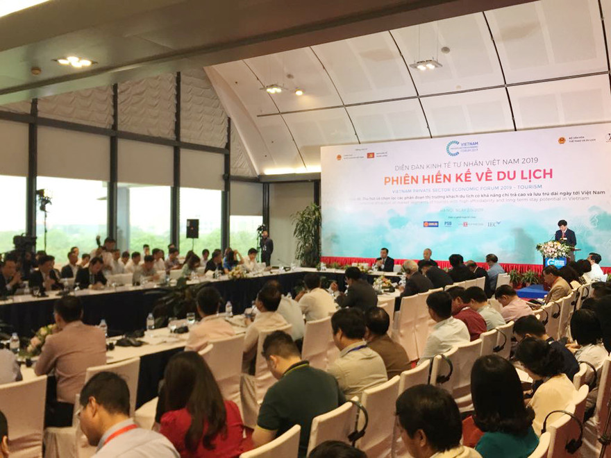 Toàn cảnh phiên hiến kế về du lịch tại Diễn đàn Kinh tế Tư nhân 2019
