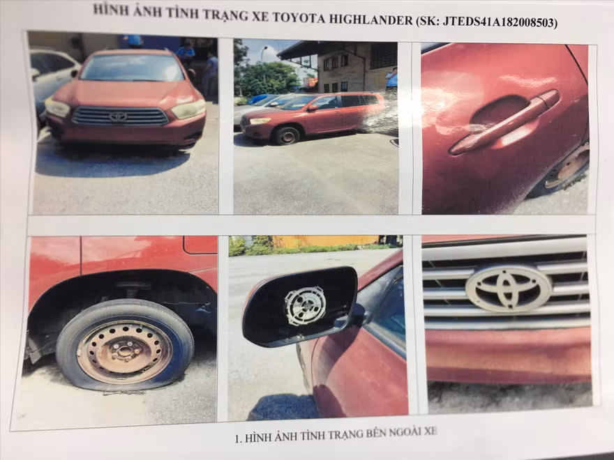 Ảnh chụp tình trạng xe Toyota Highlander để định giá bán cho thấy xe bị hư hỏng nhiều bộ phận; Anh: Cục hải quan Hải phòng cung cấp