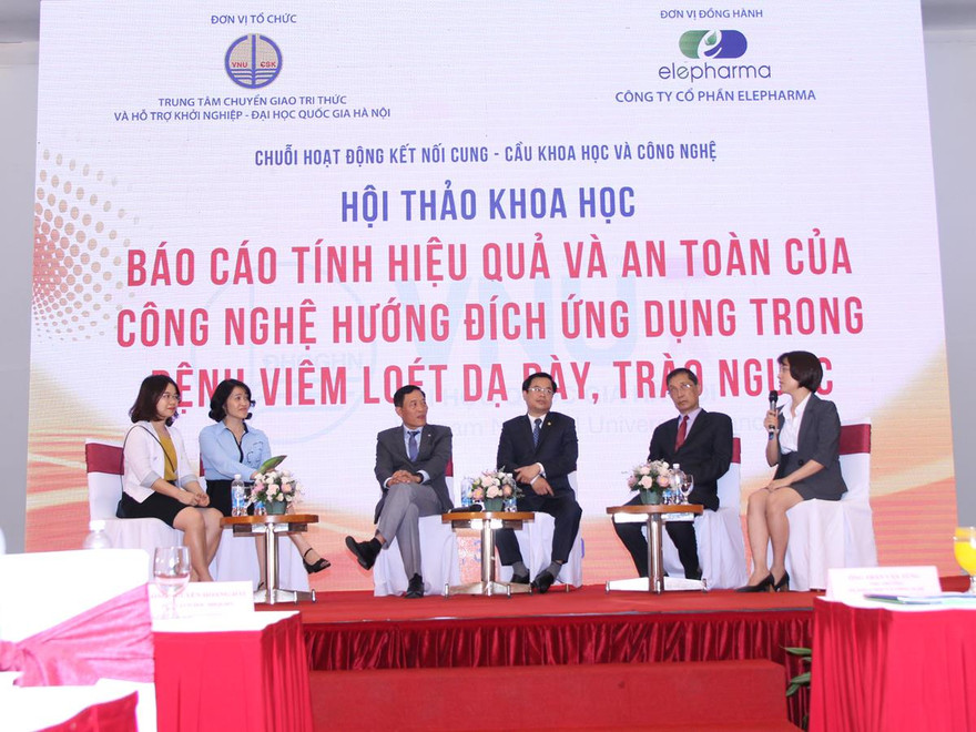 Các Nhà Khoa học và đại biểu cùng thảo luận tại hội thảo ngày 31/5