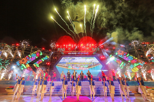Sôi động không khí Lễ công bố năm Du Lịch Quốc gia 2019 tại Nha Trang