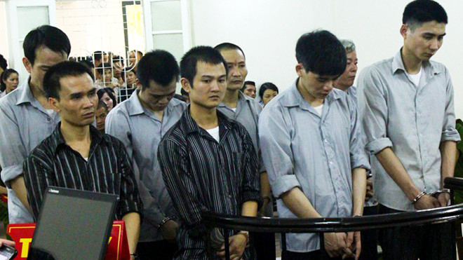 8 bị cáo bị truy tố tội giết người