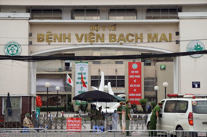 Bệnh viện Bạch Mai. Ảnh: Mạnh Thắng