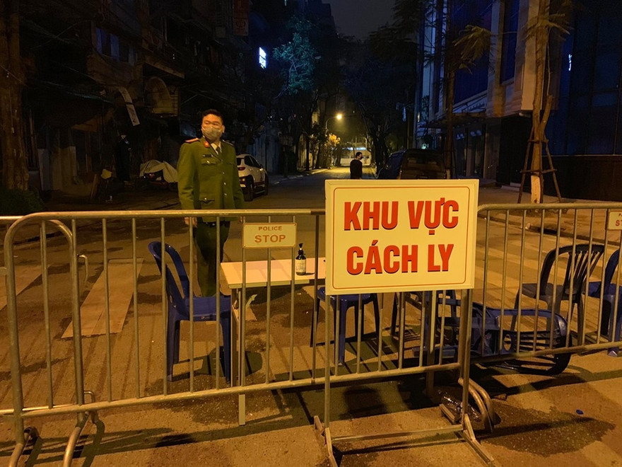 Sau 4 ca mắc Covid-19, Hà Nội đề xuất công bố dịch