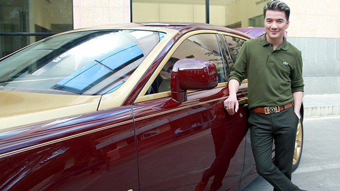 Đàm Vĩnh Hưng sẽ đưa chiếc xe hơi trị giá 40 tỷ lên sân khấu liveshow 'Thương hoài ngàn năm 2' diễn ra tại TP HCM và Hà Nội trong tháng 12 này.