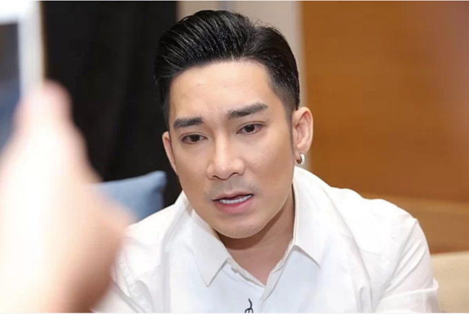 Showbiz 3/5: Sau sự cố cháy cung Việt- Xô, Quang Hà lại phải hoãn liveshow 11 tỷ đồng