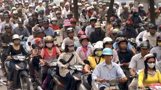 Cấm xe máy: Nhiệm vụ bất khả thi?