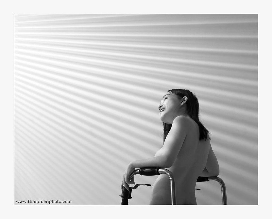 Thái Phiên kể chuyện xúc động về cô gái khuyết tật nhắn tin xin chụp ảnh nude 