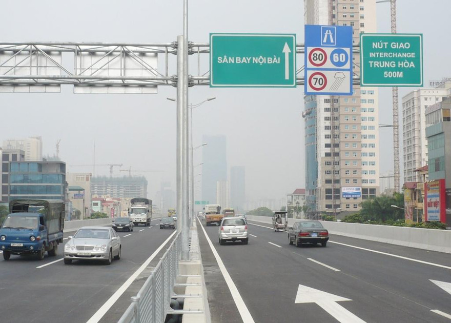 Đường cao tốc Vành đai 4 có phương án thiết kế đi trên cao như cầu cạn Vành đai 3. Ảnh: Trọng Đảng