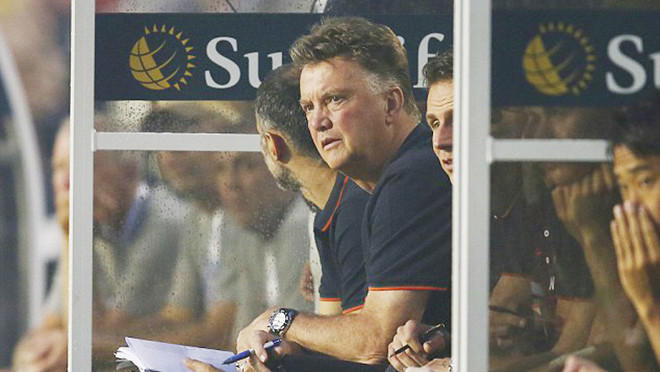 Van Gaal cho thấy mình là một bậc thầy về khích tướng