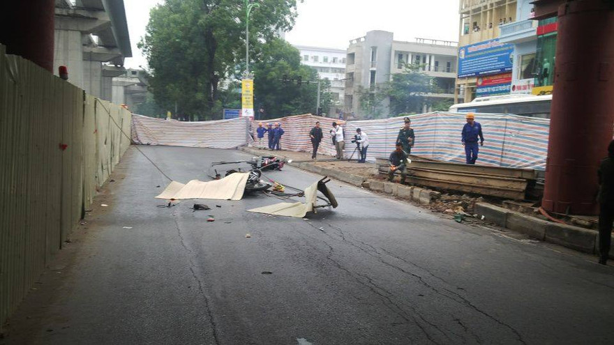 Hiện trường vụ cần cẩu đứt cáp, sắt rơi đè chết người