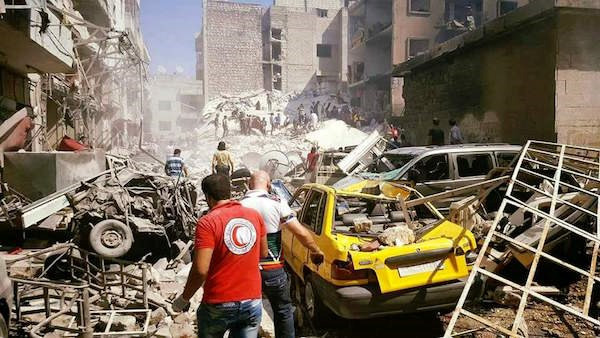 Hiện trường vụ ném bom. (Nguồn: syria.liveuamap.com)