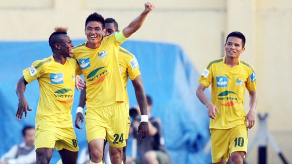 Thanh Hóa ẵm cú ăn ba danh hiệu tháng 1 V-League