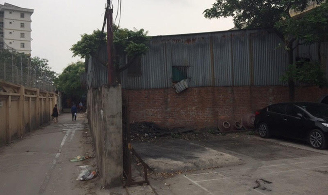 15 năm trôi qua, con đường vẫn tắc tị không hiểu do đâu?