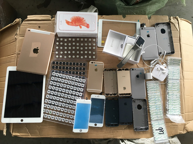 Tang vật liên quan của Cty Việt Trấn bị hải quan thu giữ.