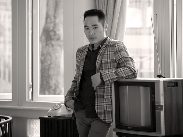 Nhà báo Nguyễn Mạnh Hà (Ban Văn hóa Văn nghệ báo Tiền Phong).