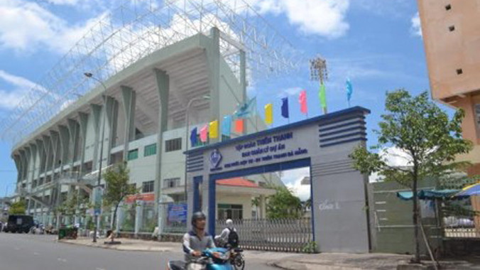 SVĐ Chi Lăng nằm 4 mặt tiền đường Lê Duẩn, Hùng Vương, Ngô Gia Tự và Chi Lăng được Tập đoàn Thiên Thanh mua với giá trên 1.000 tỉ đồng